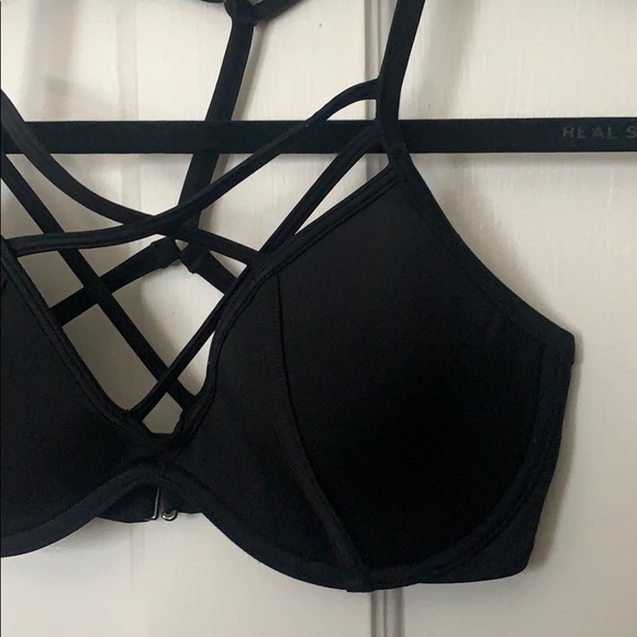 Strappy PINK bikini top - Picture 2 of 3